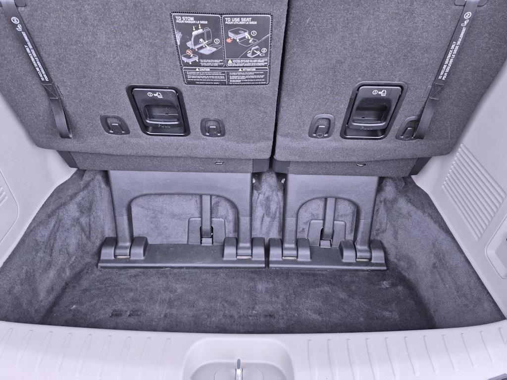 Thumbnail: 2021 Kia Sedona - 37