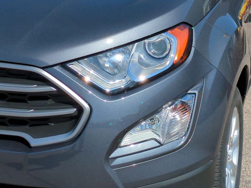 2022 Ford EcoSport SE 24