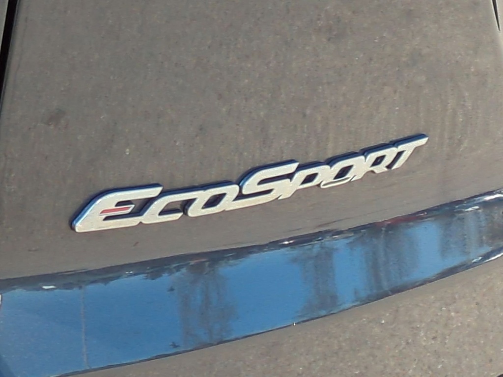 2022 Ford EcoSport SE 7