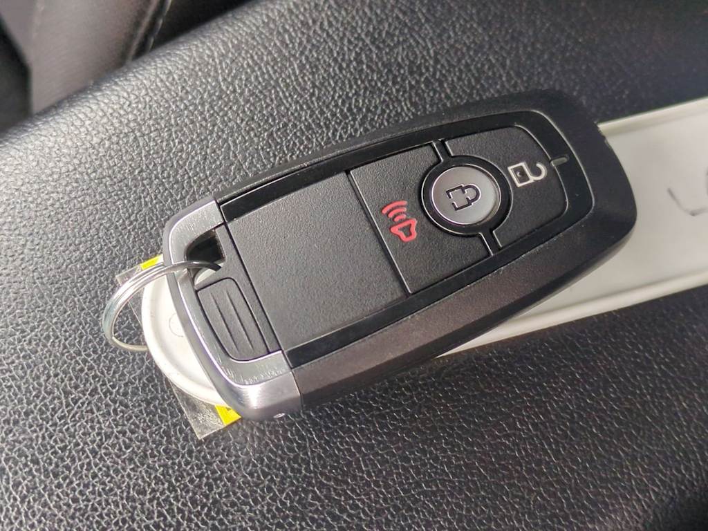 Thumbnail: 2022 Ford EcoSport - 18