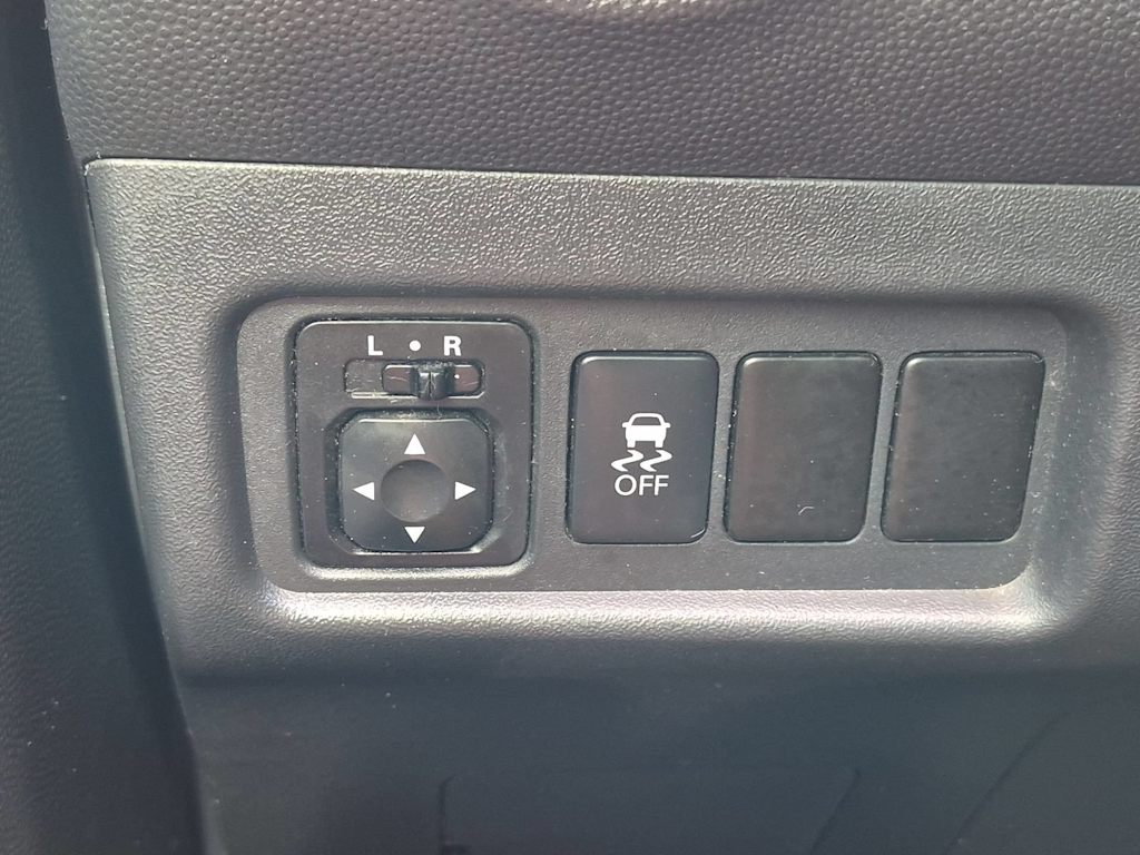 Thumbnail: 2017 Mitsubishi Mirage G4 - 32
