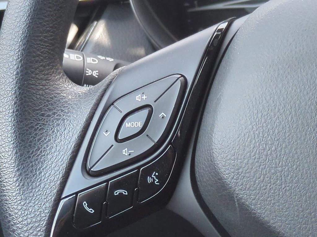 Thumbnail: 2019 Toyota C-HR - 26
