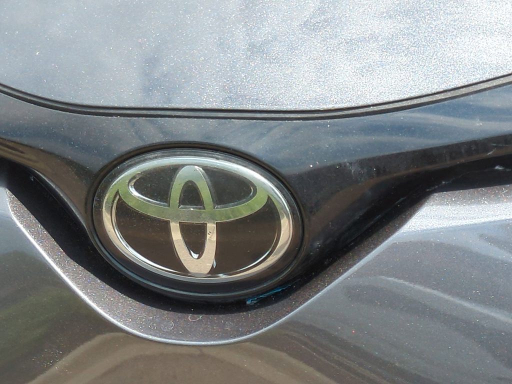 Thumbnail: 2019 Toyota C-HR - 6