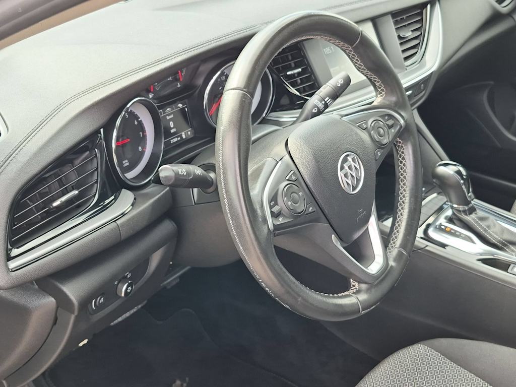 Thumbnail: 2018 Buick Regal - 2