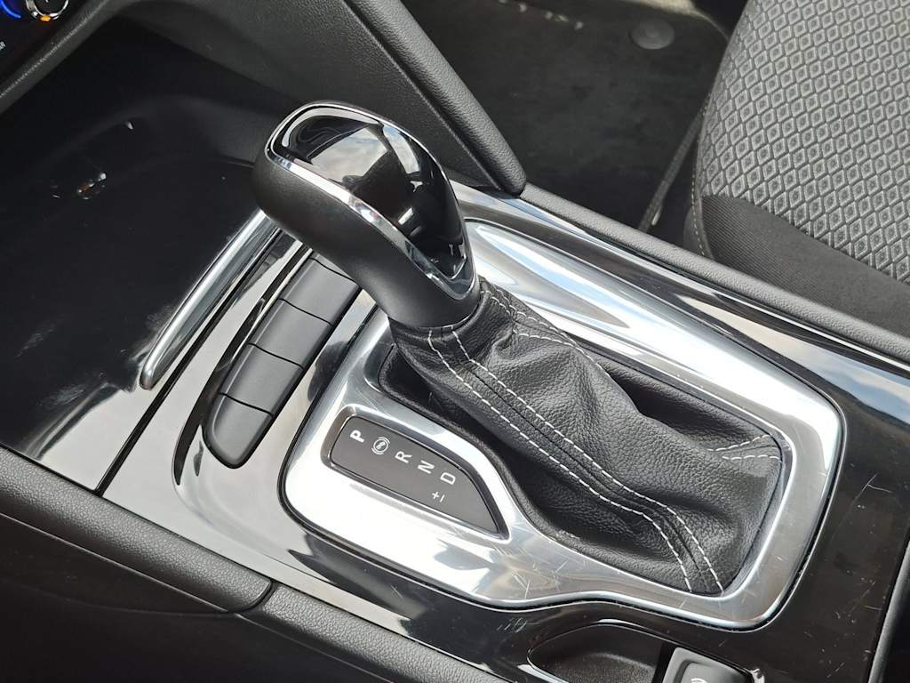Thumbnail: 2018 Buick Regal - 36