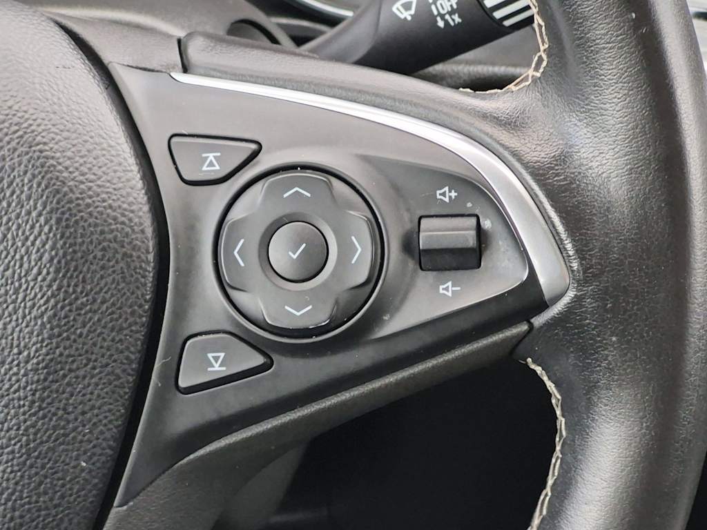 Thumbnail: 2018 Buick Regal - 30