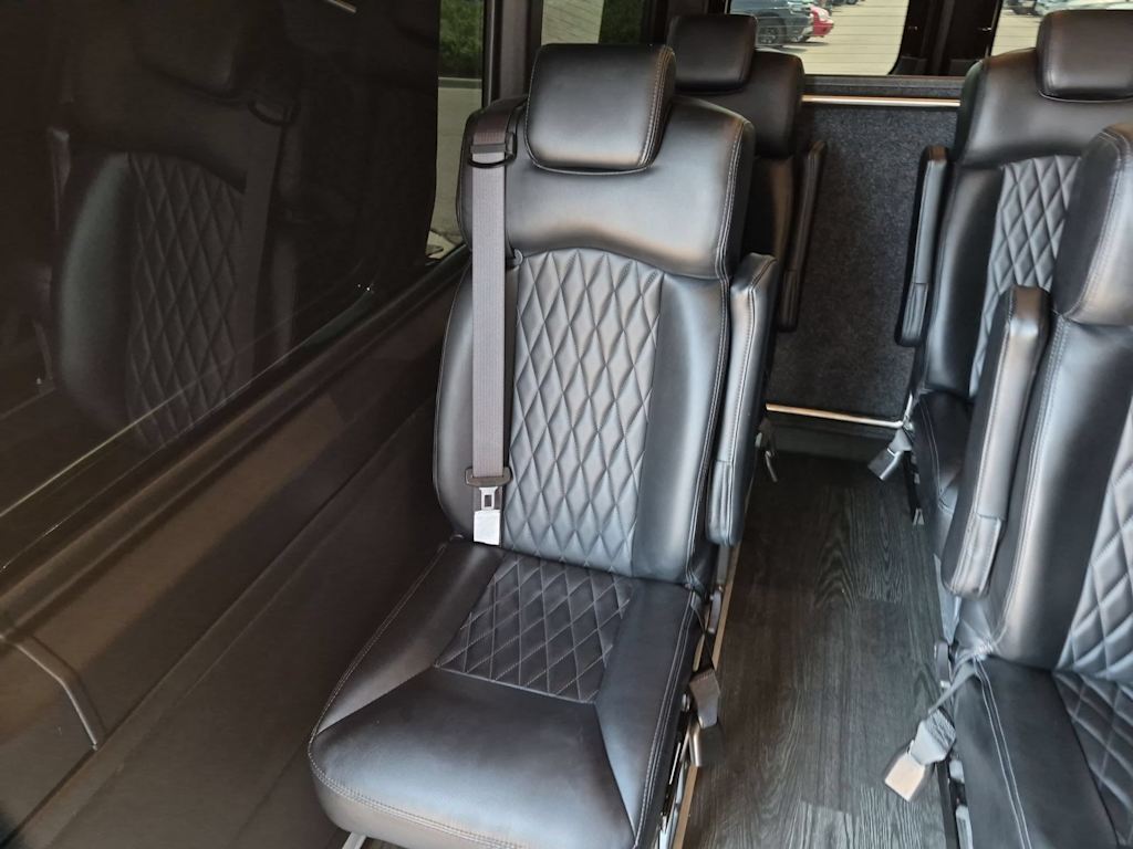Thumbnail: 2022 Mercedes-Benz Sprinter - 25