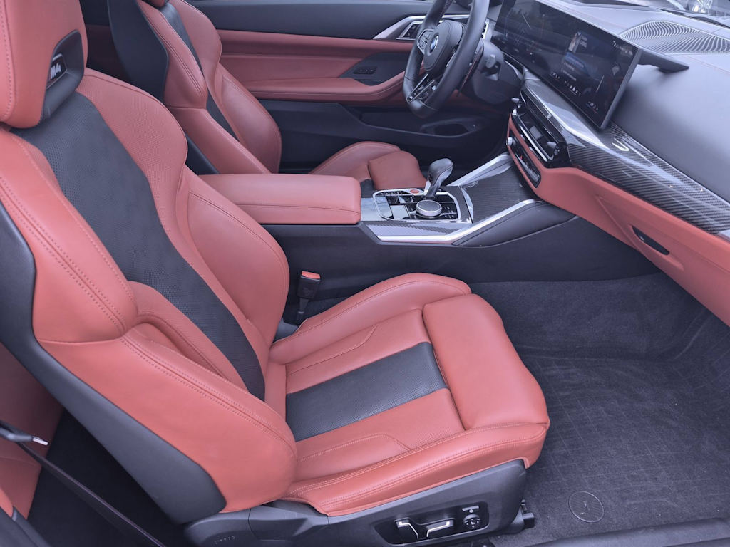 Thumbnail: 2025 BMW M4 - 9