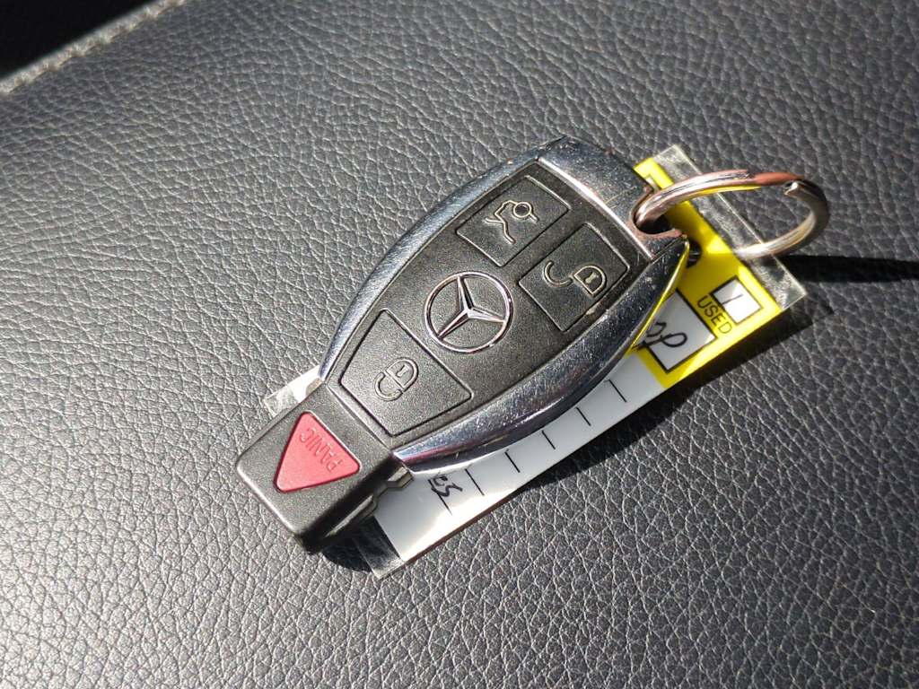 Thumbnail: 2017 Mercedes-Benz S-Class - 18