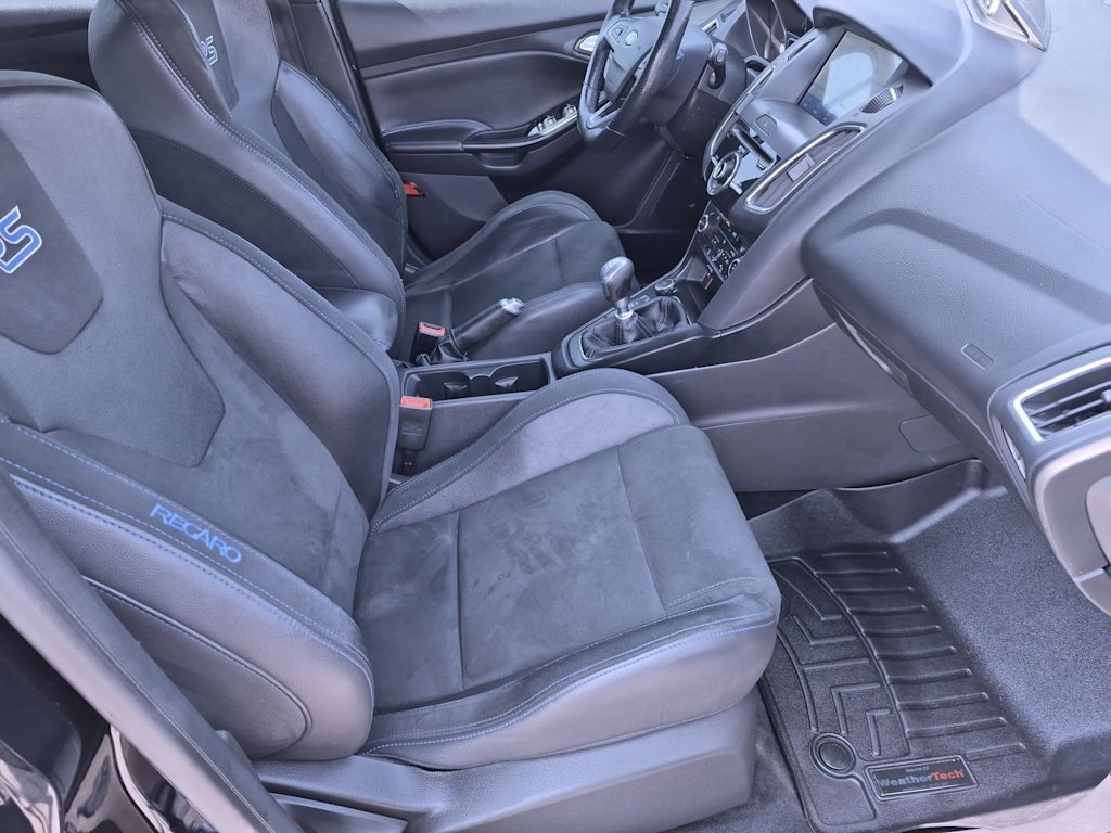Thumbnail: 2017 Ford Focus - 11