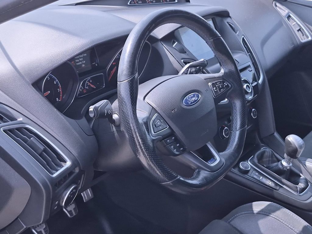 Thumbnail: 2017 Ford Focus - 2