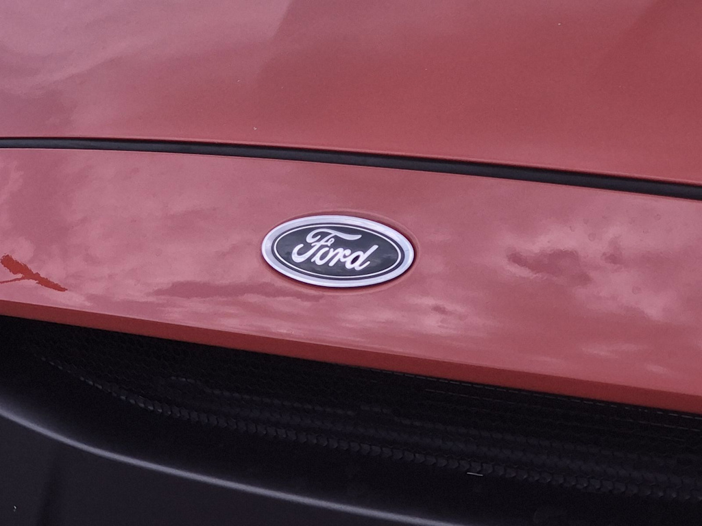 Thumbnail: 2018 Ford Focus - 7
