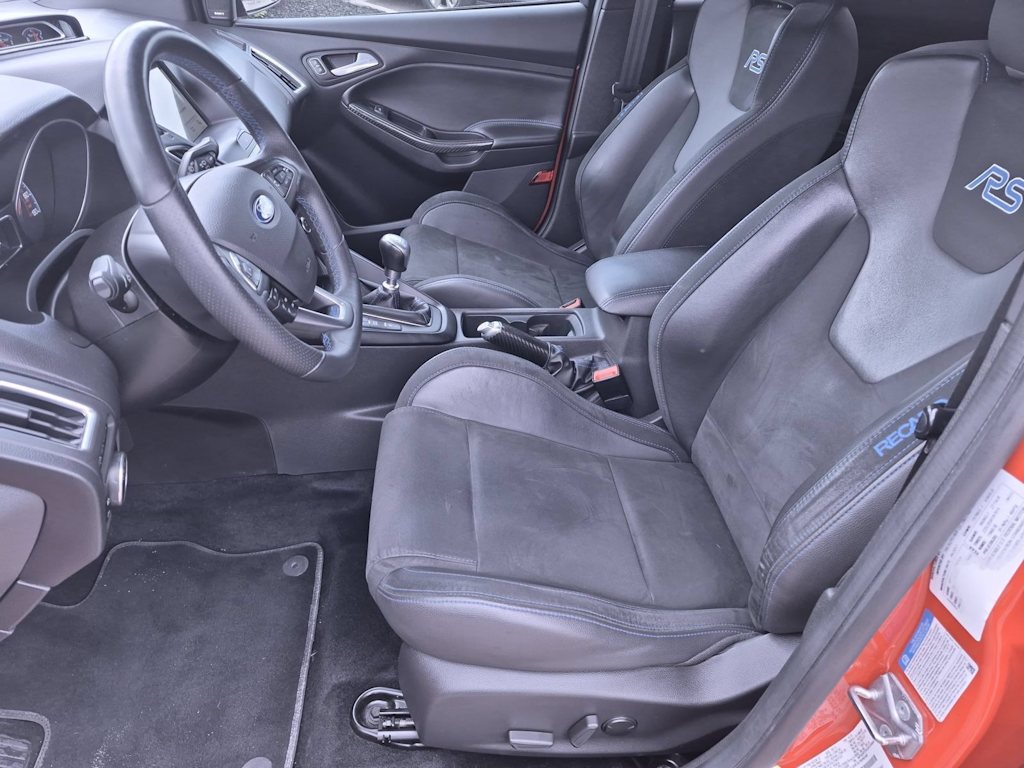 Thumbnail: 2018 Ford Focus - 10