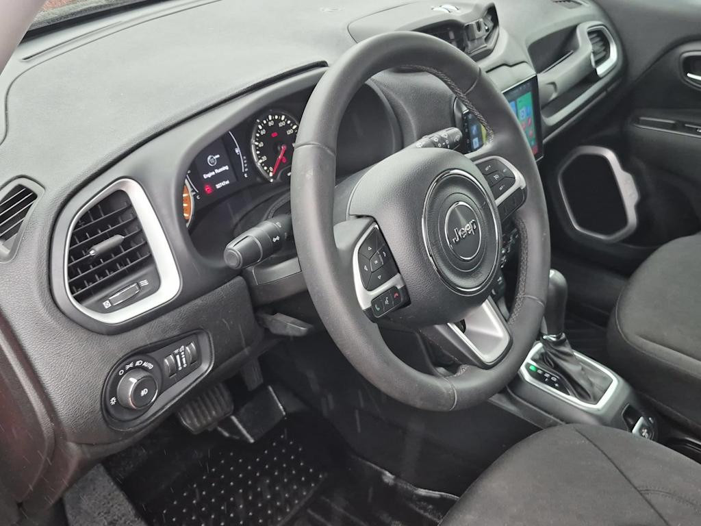 Thumbnail: 2018 Jeep Renegade - 2