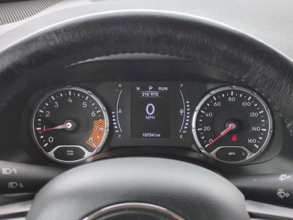 Thumbnail: 2020 Jeep Renegade - 17