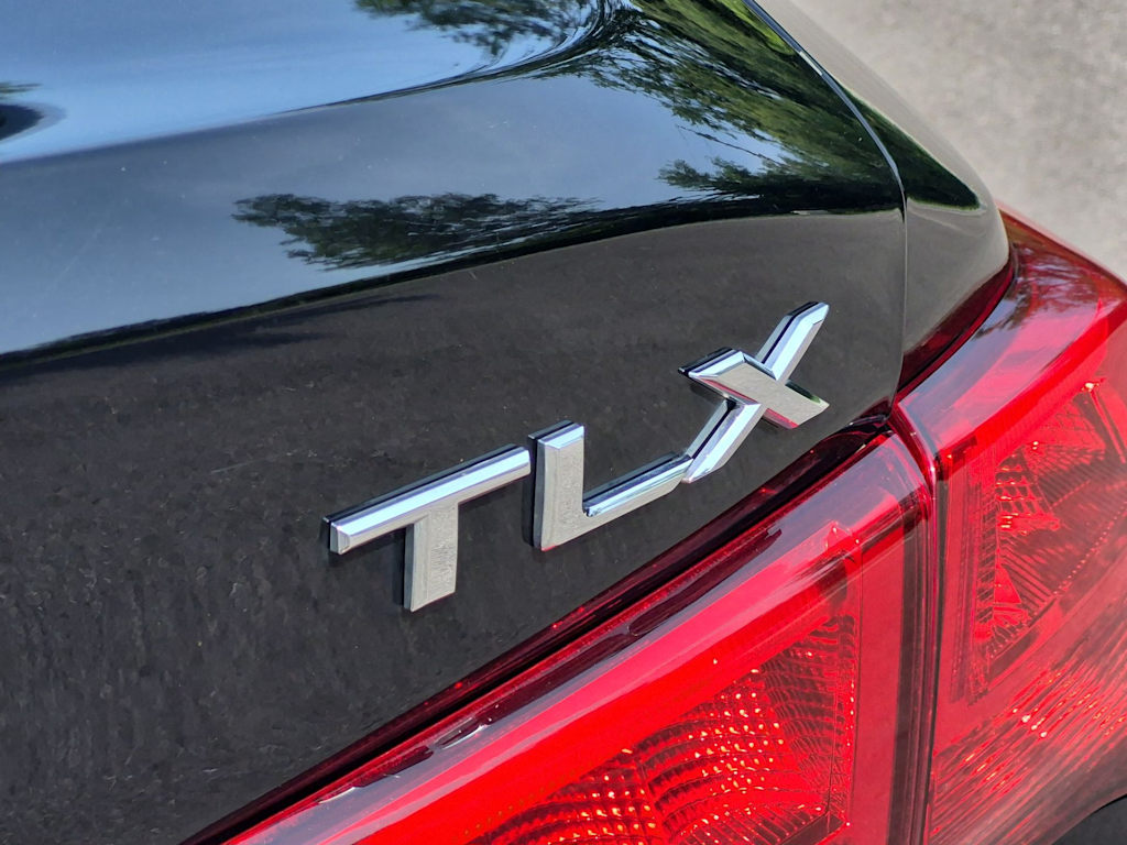 Thumbnail: 2018 Acura TLX - 22
