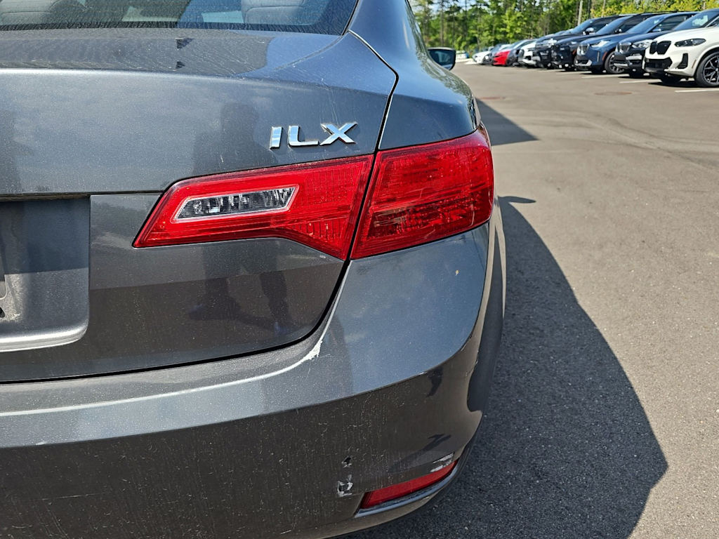 Thumbnail: 2013 Acura ILX - 16