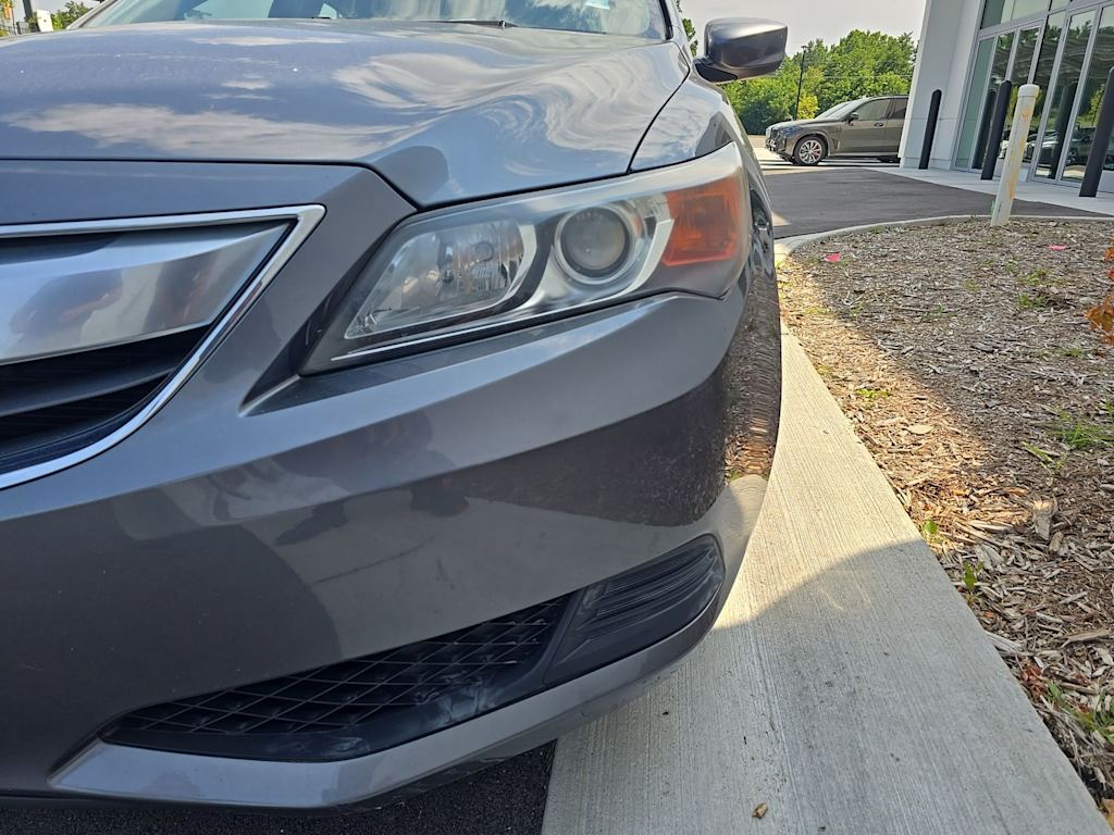 Thumbnail: 2013 Acura ILX - 12