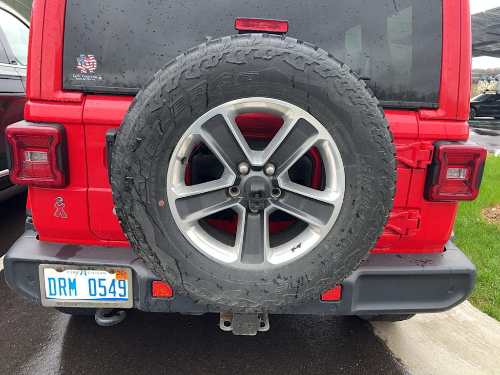 Thumbnail: 2018 Jeep Wrangler - 14