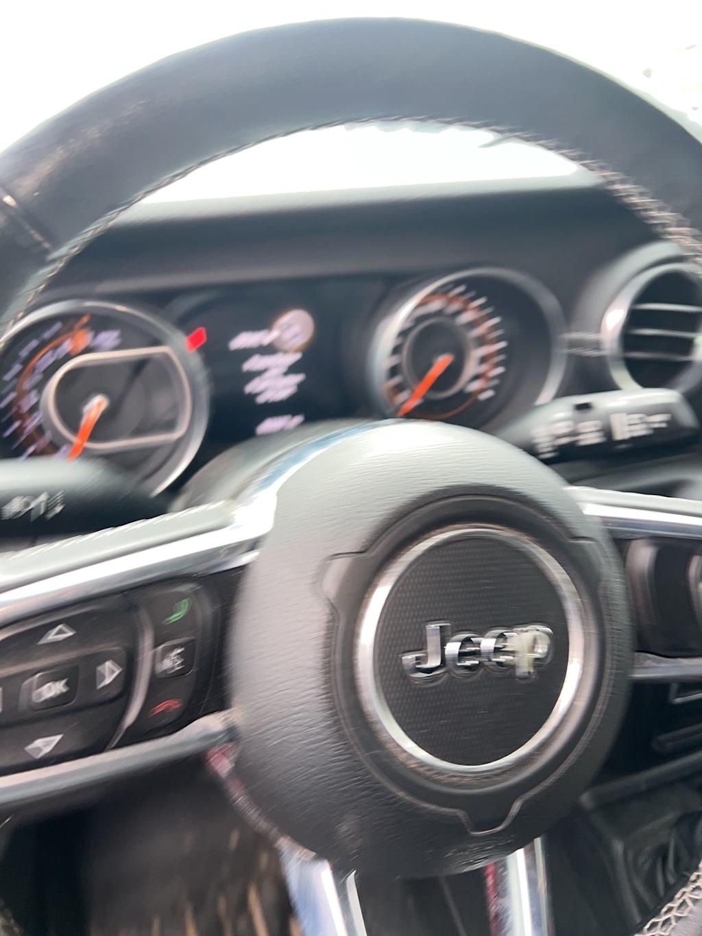 Thumbnail: 2018 Jeep Wrangler - 18