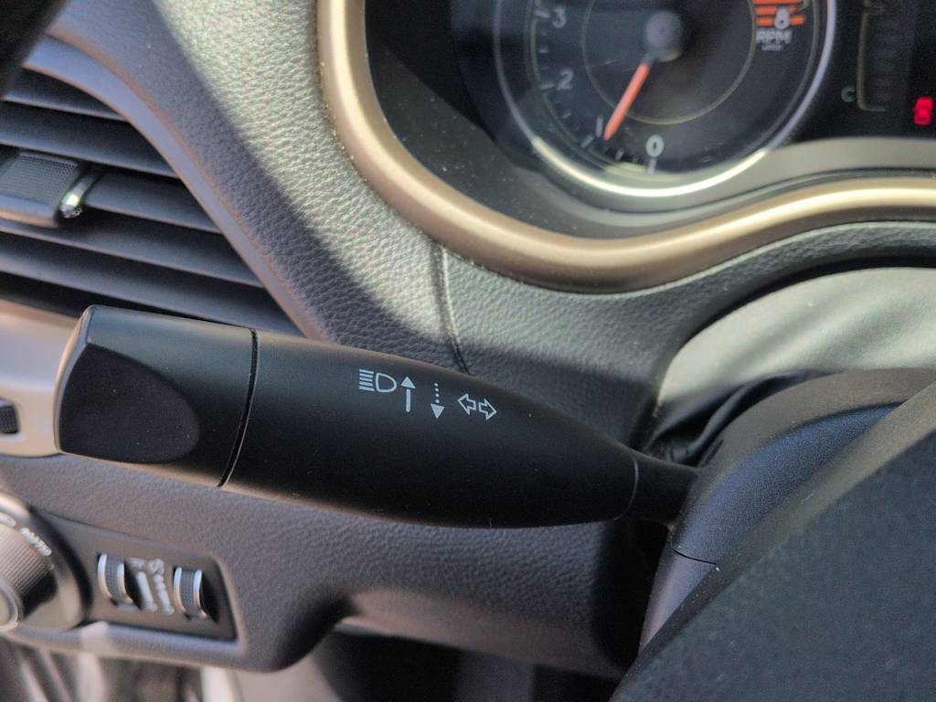 Thumbnail: 2016 Jeep Cherokee - 31