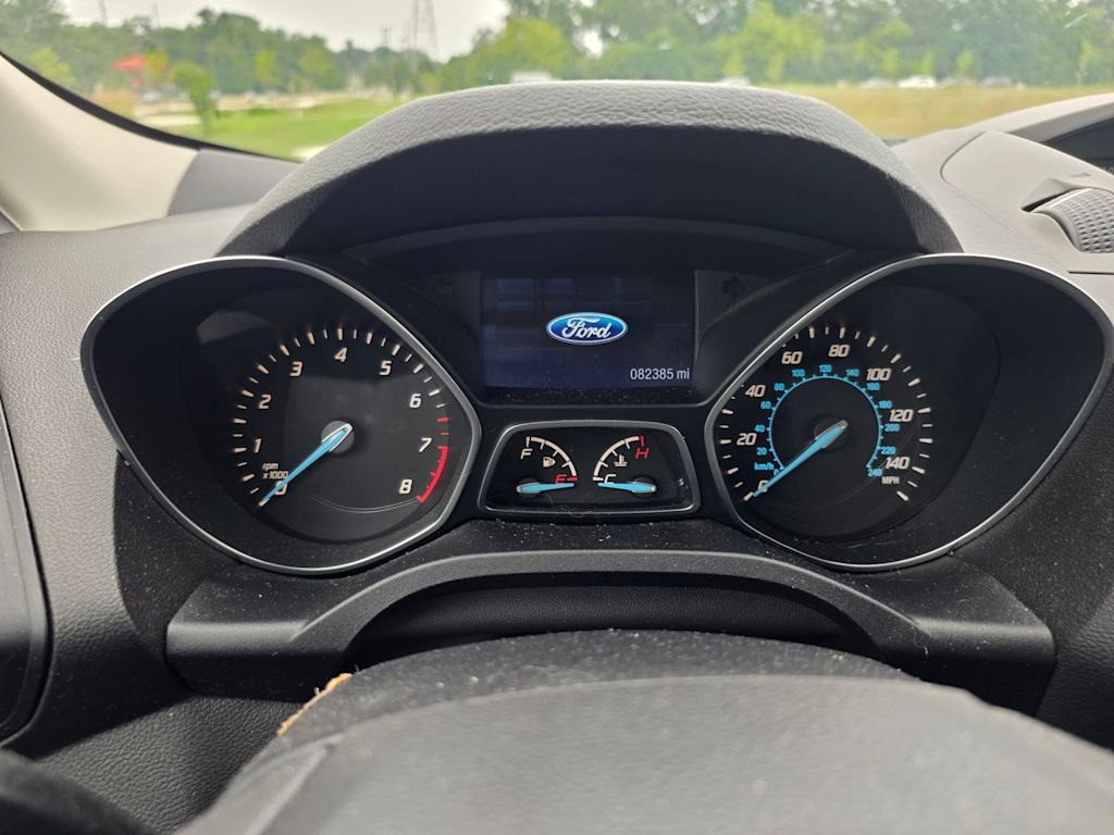 Thumbnail: 2015 Ford Escape - 14