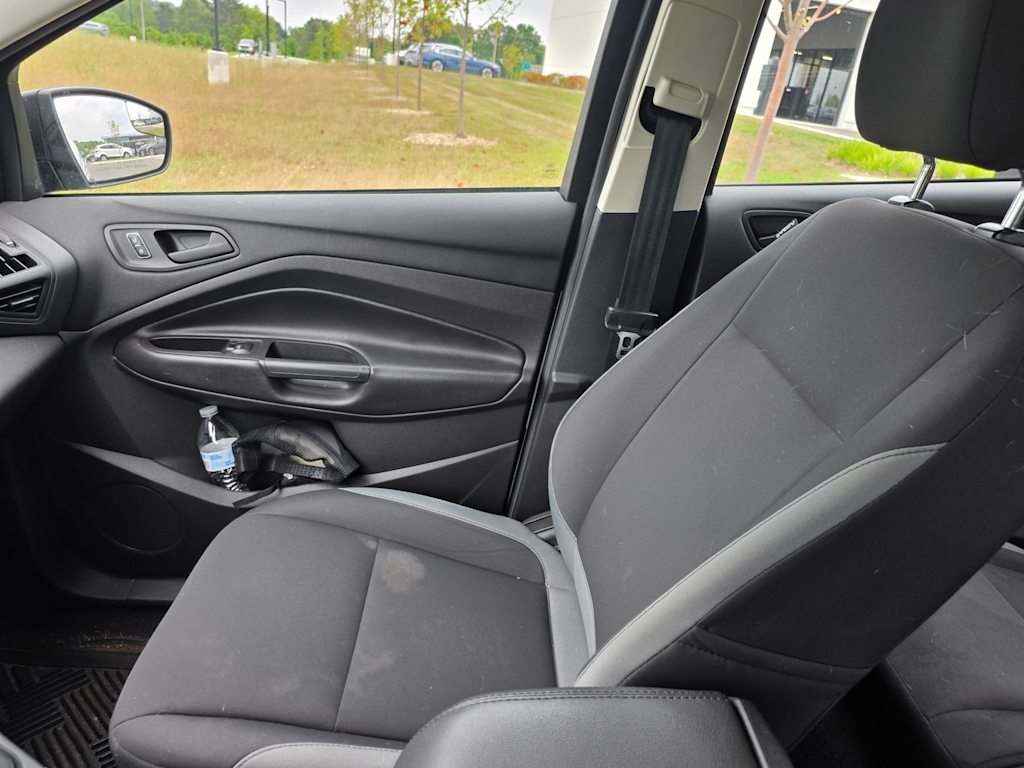 Thumbnail: 2015 Ford Escape - 10