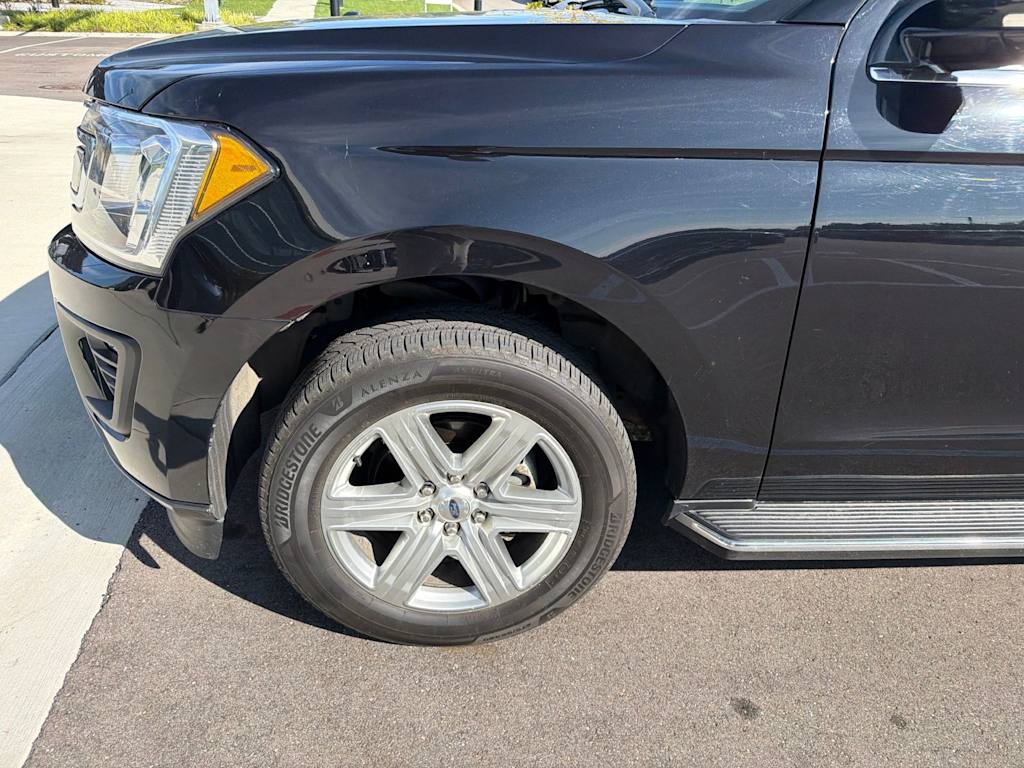 Thumbnail: 2020 Ford Expedition - 8