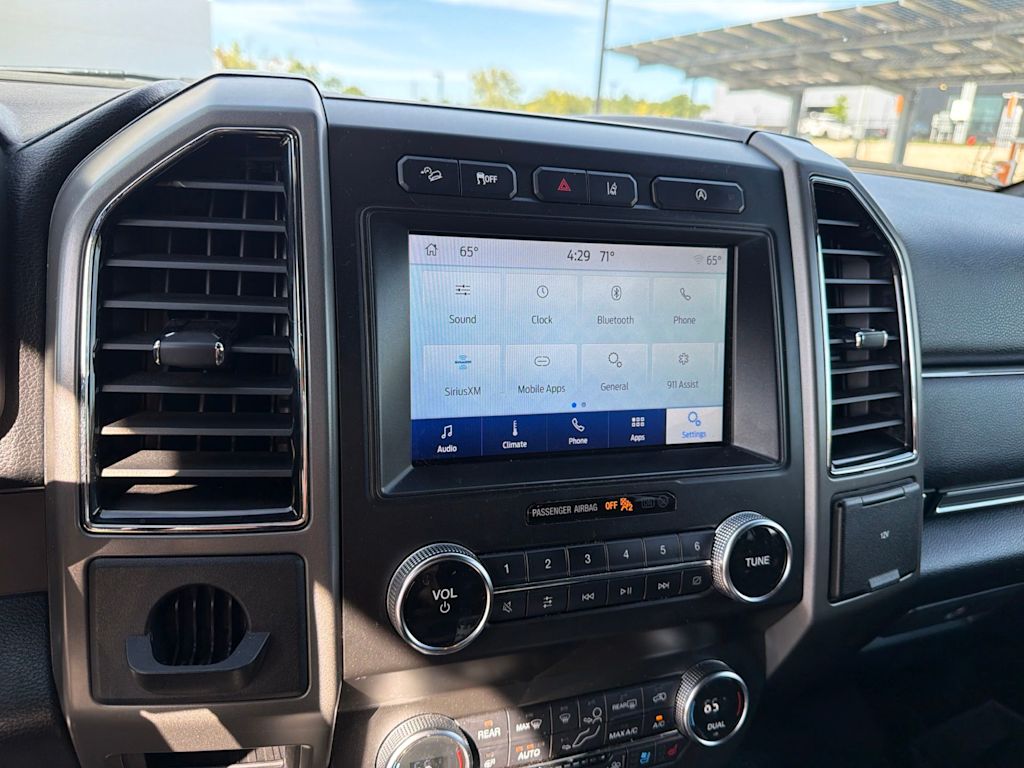 Thumbnail: 2020 Ford Expedition - 21