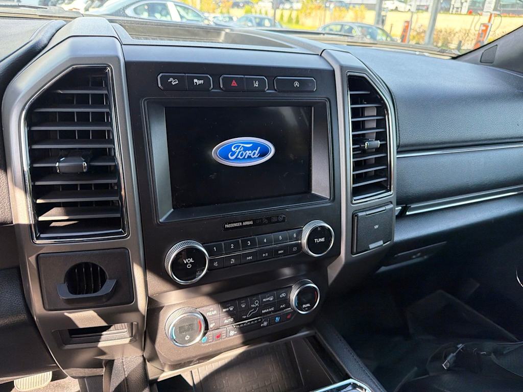 Thumbnail: 2020 Ford Expedition - 14