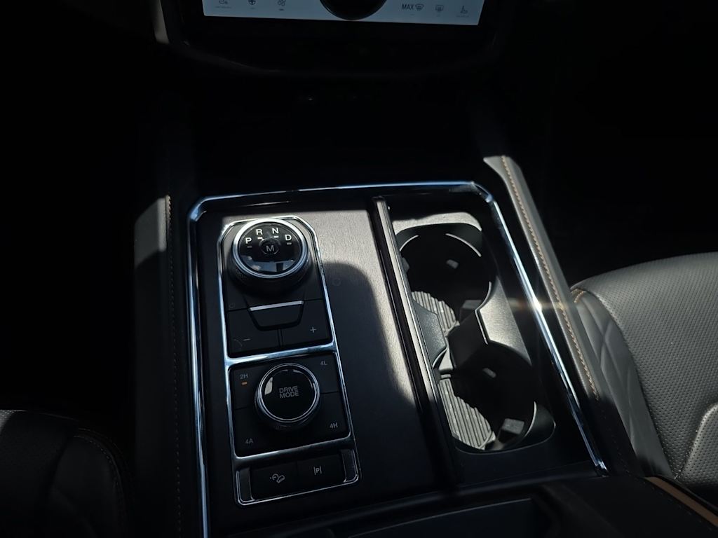 Thumbnail: 2024 Ford Expedition - 12
