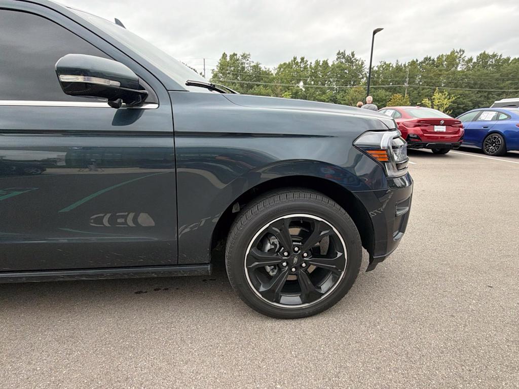 Thumbnail: 2023 Ford Expedition - 23
