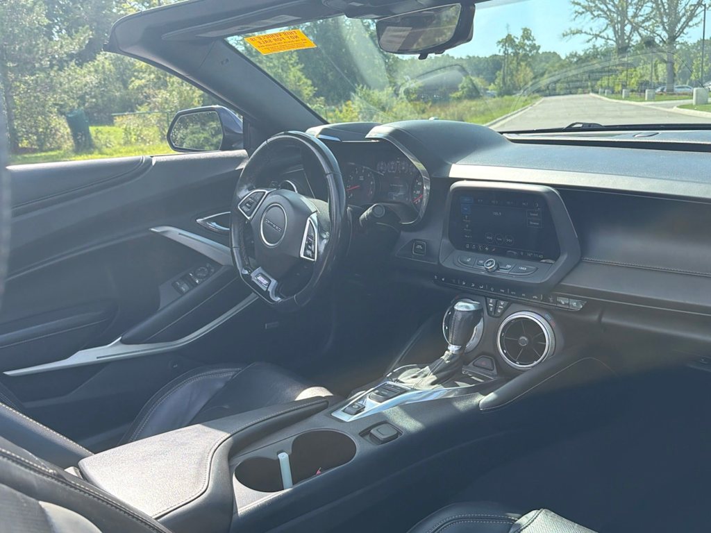 Thumbnail: 2019 Chevrolet Camaro - 2