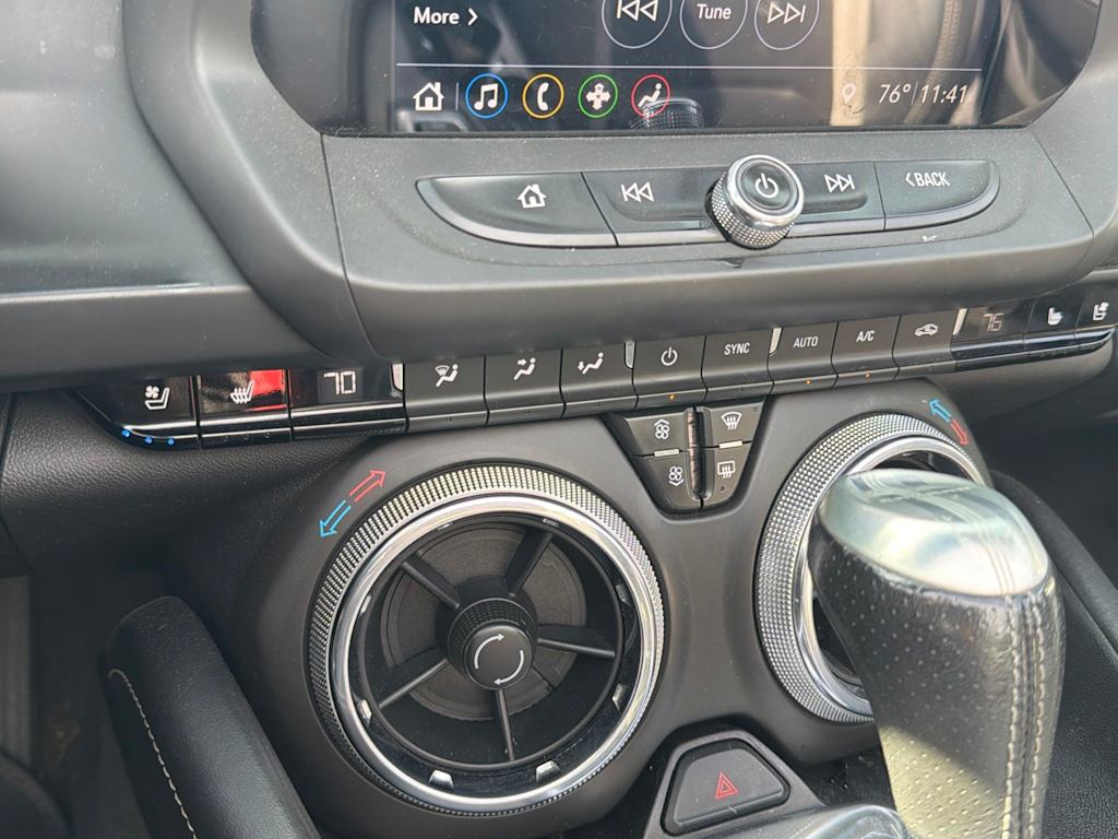 Thumbnail: 2019 Chevrolet Camaro - 23