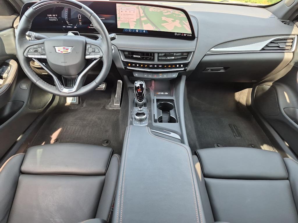 Thumbnail: 2026 Cadillac CT5 - 9