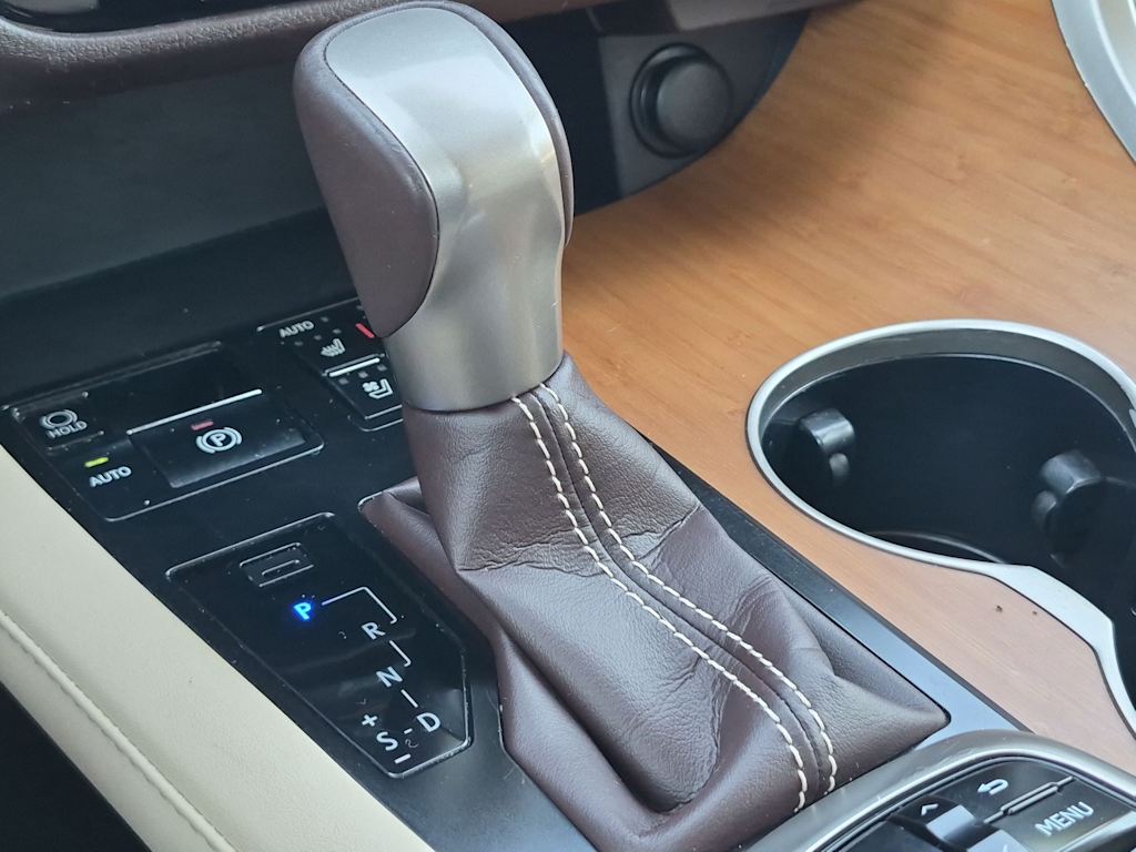 Thumbnail: 2018 Lexus RX - 36