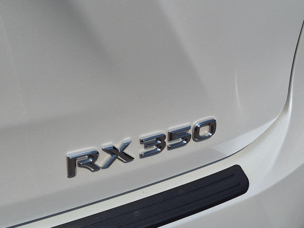 Thumbnail: 2018 Lexus RX - 24