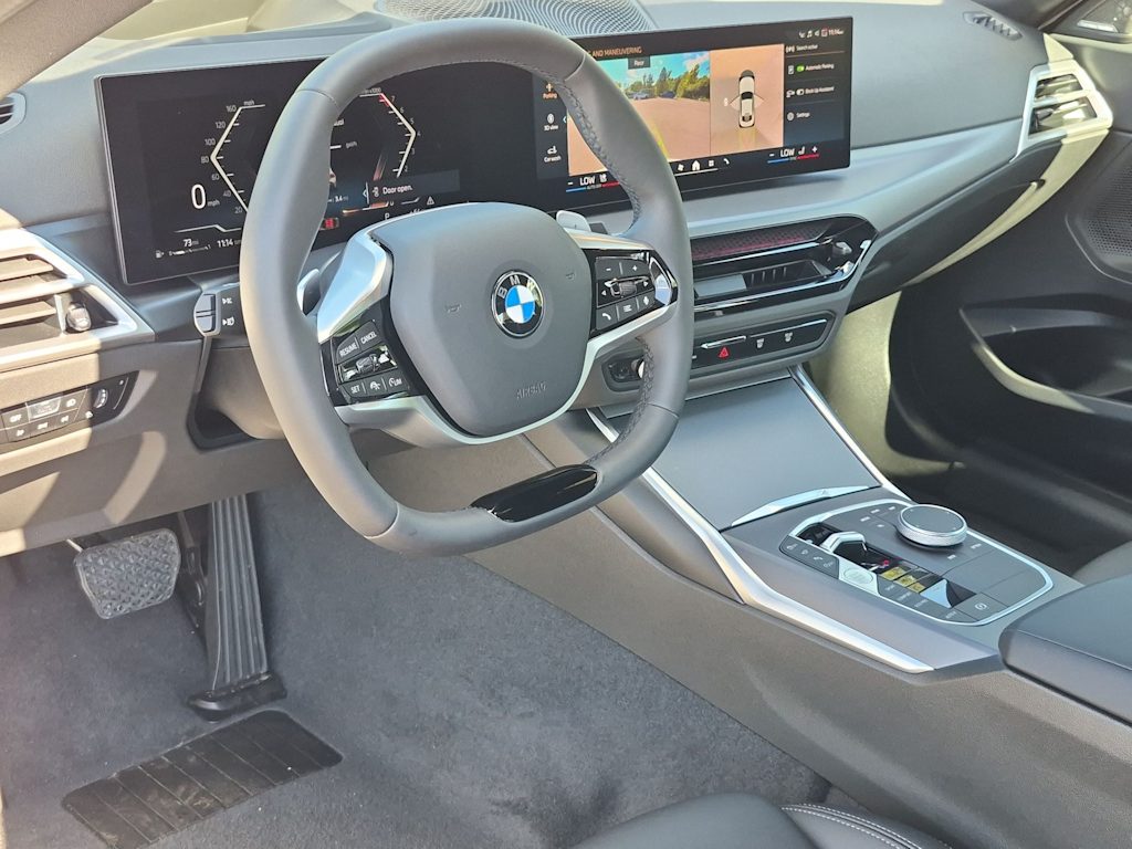 Thumbnail: 2025 BMW 2 Series - 2