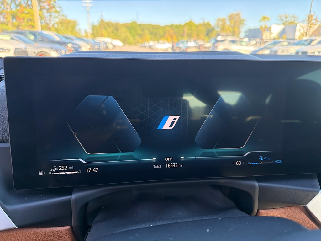 Thumbnail: 2024 BMW 3 Series - 14