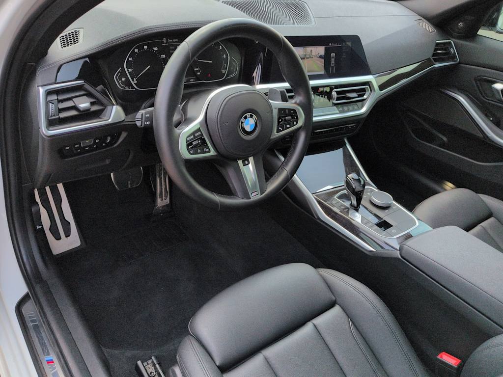 Thumbnail: 2021 BMW 3 Series - 2