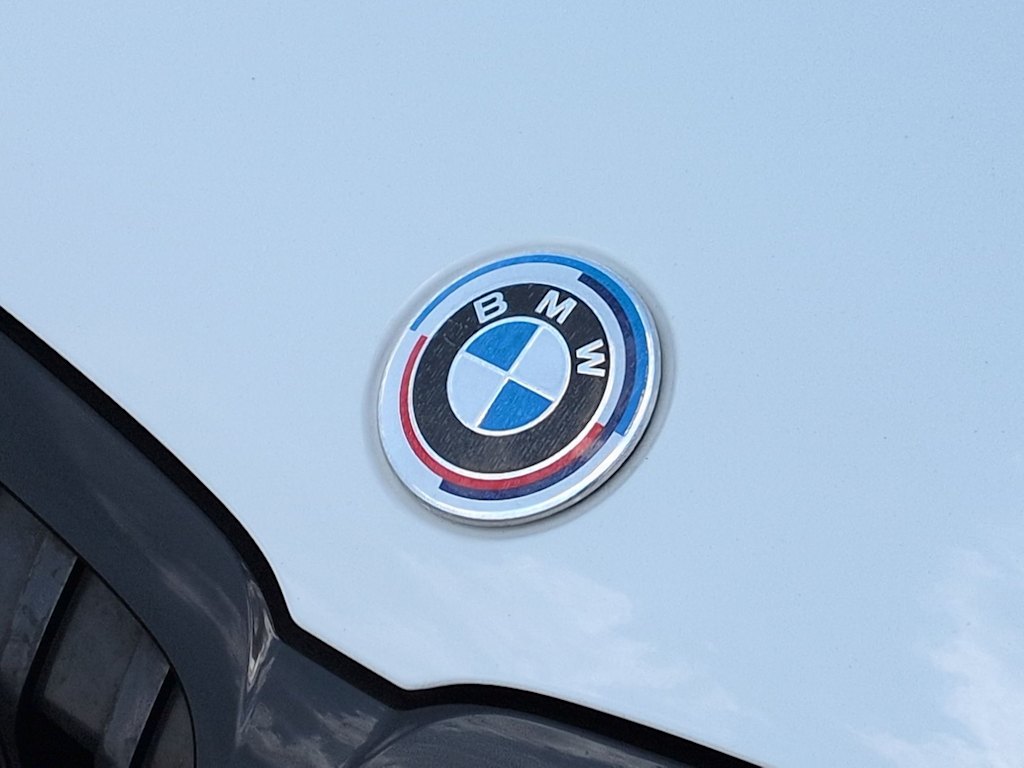 Thumbnail: 2021 BMW 3 Series - 7