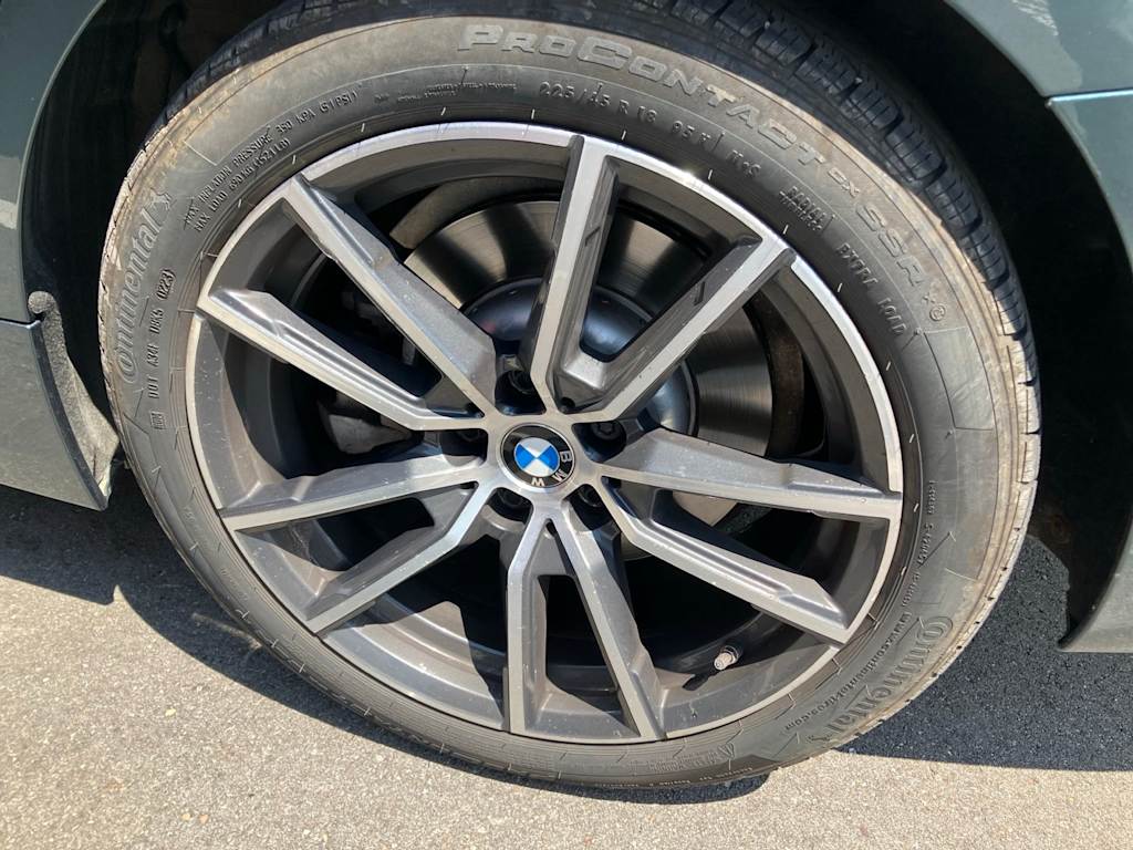 Thumbnail: 2021 BMW 3 Series - 18