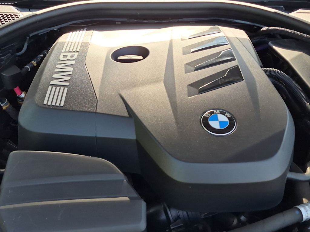 Thumbnail: 2025 BMW 3 Series - 25