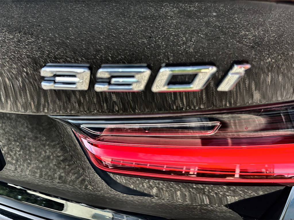 Thumbnail: 2024 BMW 3 Series - 7