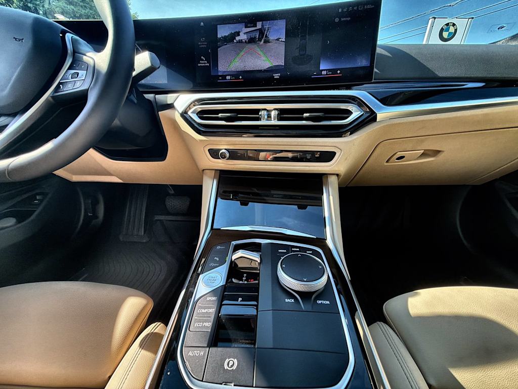 Thumbnail: 2024 BMW 3 Series - 14