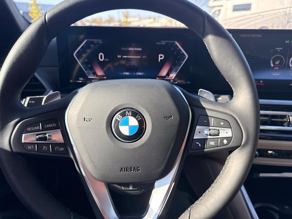 Thumbnail: 2024 BMW 3 Series - 50
