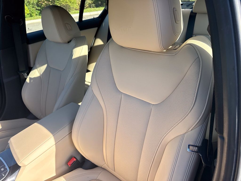 Thumbnail: 2024 BMW 3 Series - 45