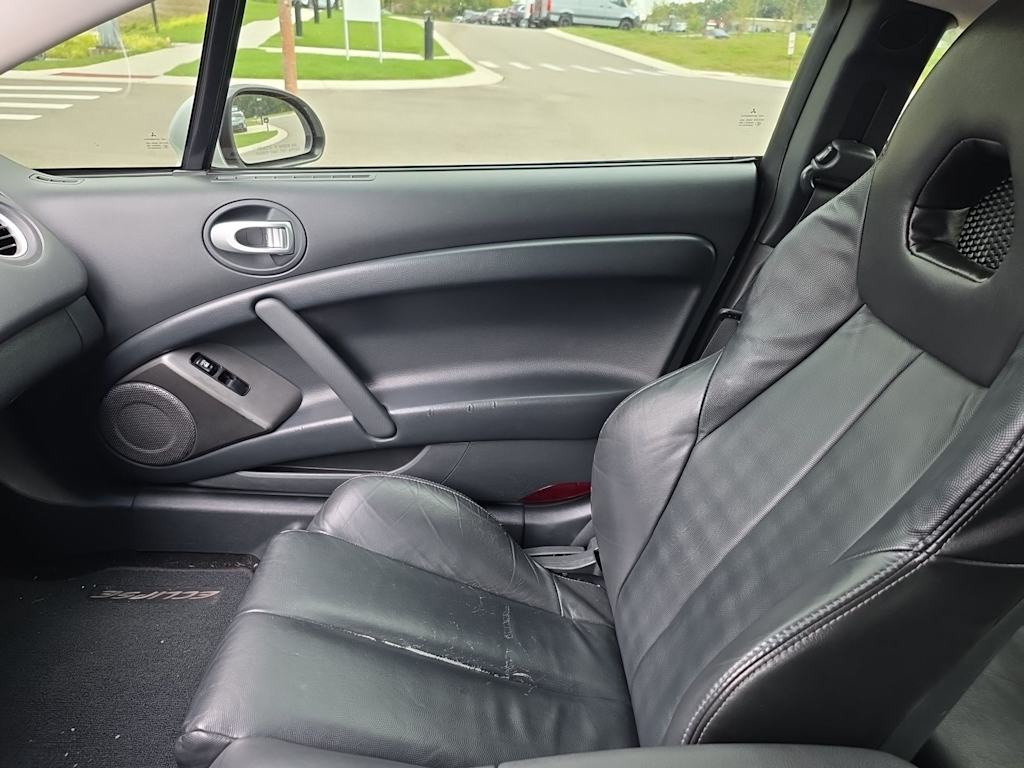 Thumbnail: 2011 Mitsubishi Eclipse - 18