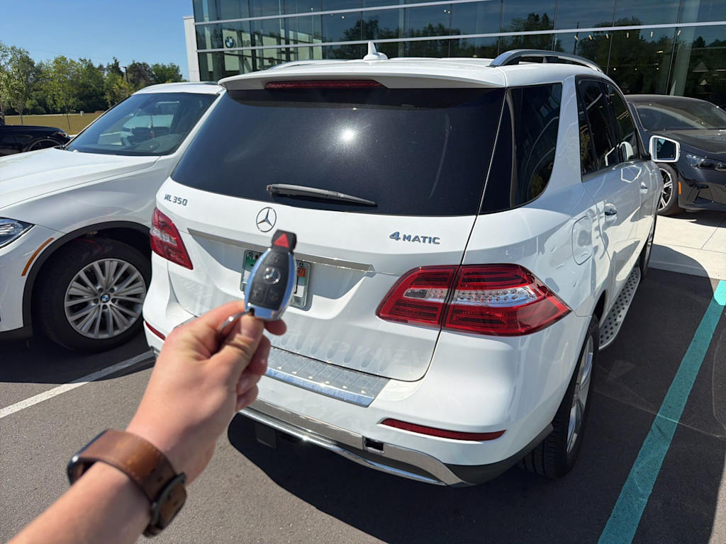 Thumbnail: 2015 Mercedes-Benz M-Class - 9