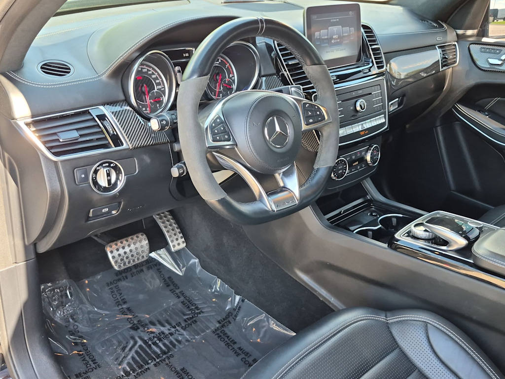 Thumbnail: 2018 Mercedes-Benz GLS - 2
